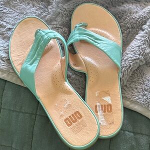 Ono Mint Green leather Thong Sandals for Women